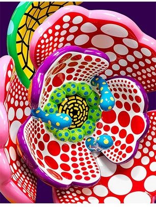 Yayoi Kusama: I Spend Each Day Embracing Flowers